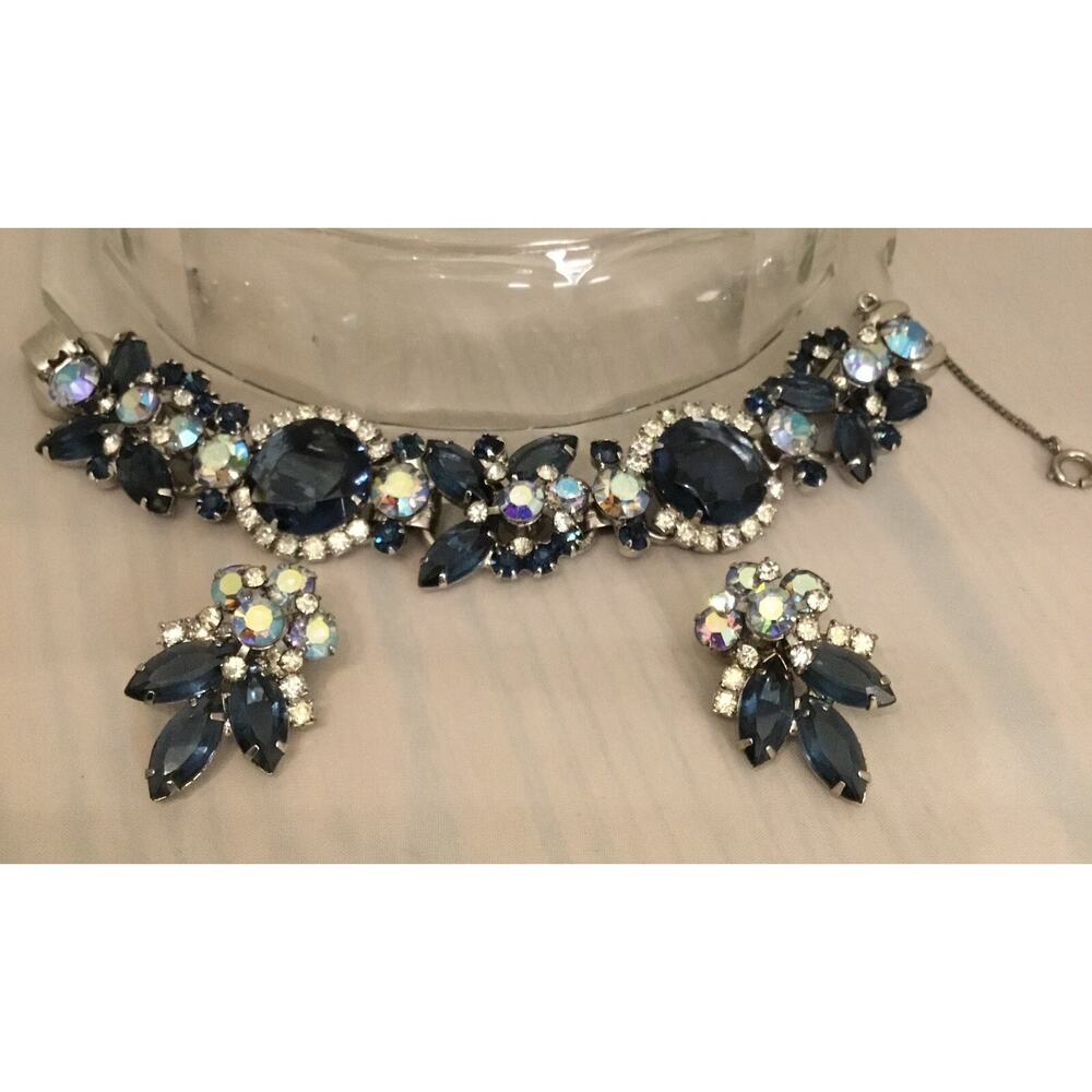 Vintage Juliana D&E Sapphire/aurora borealis Rhinestone Bracelet/Earring Set 50s - Picture 2 of 5